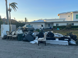 Hire Pro Junk Dispatch for Hurricane Clean up in Fort Myers 2